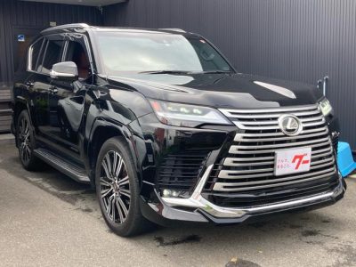 2022 LEXUS LX600