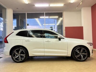 2019 VOLVO XC60 T6 AWD R-DESIGN