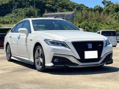 2019 TOYOTA CROWN RS HYBRID