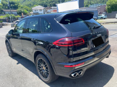 2018 PORSCHE CAYENNE PLATINUM EDITION