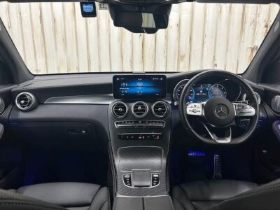 2019 MERCEDES BENZ GLC220d 4MATIC AMG LINE