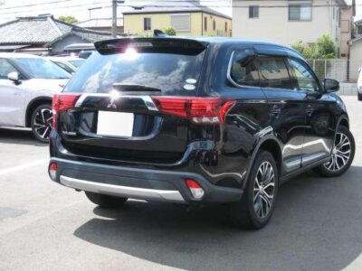 2018 MITSUBISHI OUTLANDER GF8W