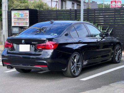 2018 BMW 320i M SPORT EDITION SHADOW