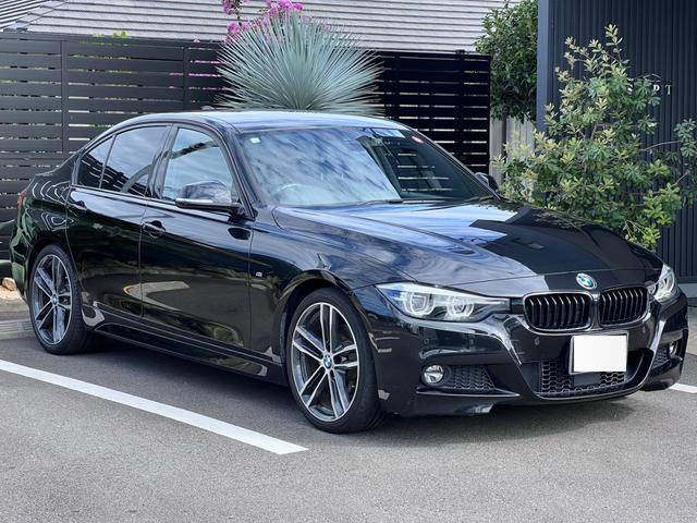 2018 BMW 320i M SPORT EDITION SHADOW