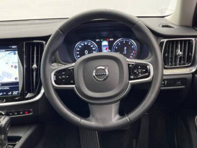 2018 VOLVO V60 T5 INSCRIPTION