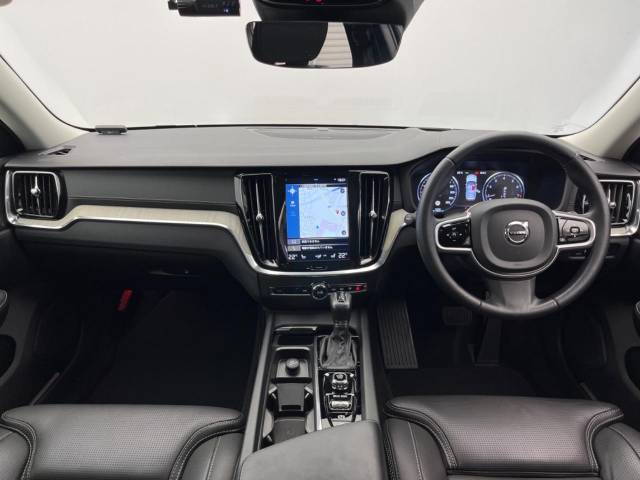 2018 VOLVO V60 T5 INSCRIPTION