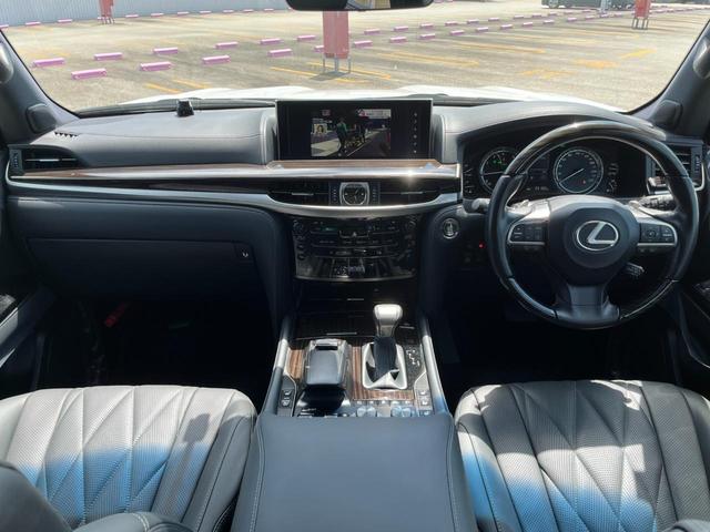 2019 LEXUS LX570 BLACK SEQUENCE