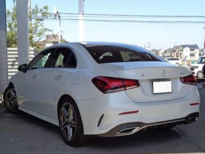 2019 MERCEDES BENZ A250 4MATIC AMG LINE