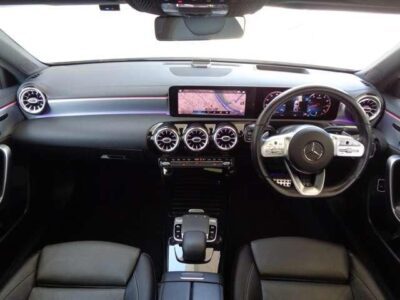 2019 MERCEDES BENZ A250 4MATIC AMG LINE