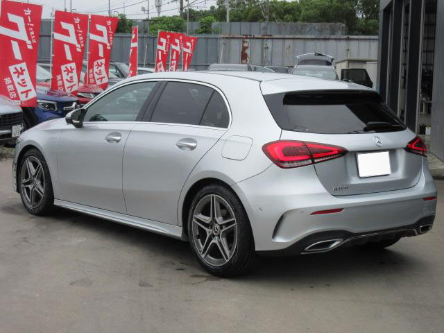 2018 MERCEDES BENZ A180 STYLE AMG LEATHER EXCLUSIVE PACKAGE