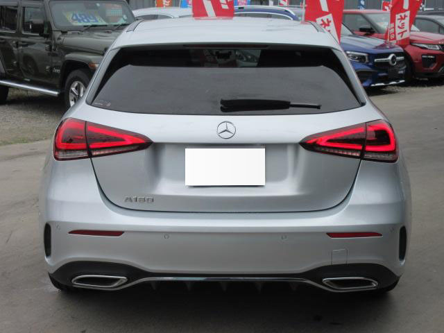 2018 MERCEDES BENZ A180 STYLE AMG LEATHER EXCLUSIVE PACKAGE