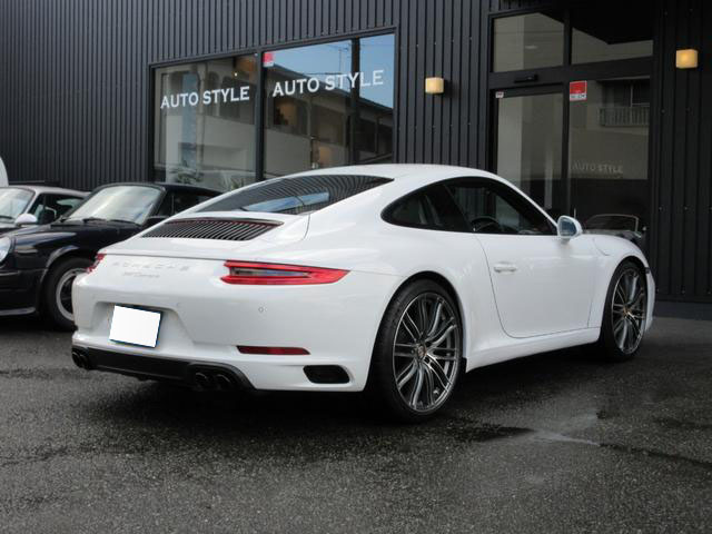 2018 PORSCHE 911 CARRERA