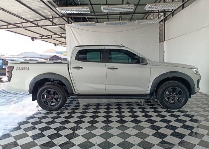 2024 ISUZU D-MAX TFS-40D 3.0L DIESEL