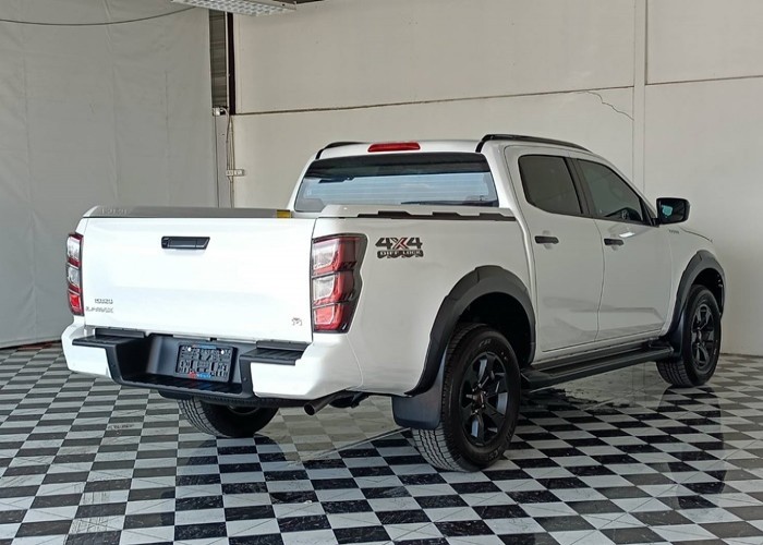 2024 ISUZU D-MAX TFS-40D 3.0L DIESEL