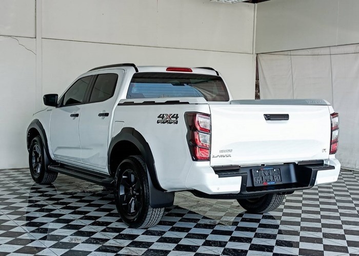 2024 ISUZU D-MAX TFS-40D 3.0L DIESEL