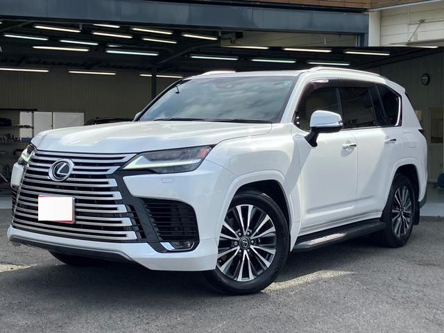 2023 LEXUS LX600