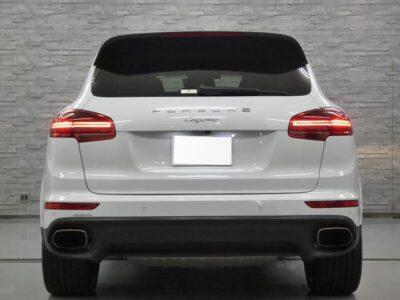 2018 PORSCHE CAYENNE PLATINUM EDITION