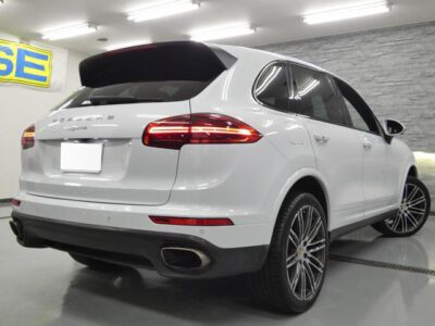 2018 PORSCHE CAYENNE PLATINUM EDITION