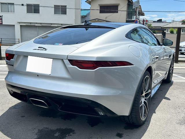 2023 JAGUAR F-TYPE R-DYNAMIC COUPE P300