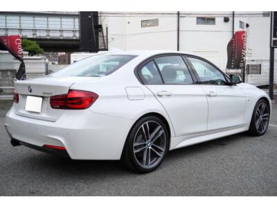 2018 BMW 320i M SPORT SHADOW EDITION