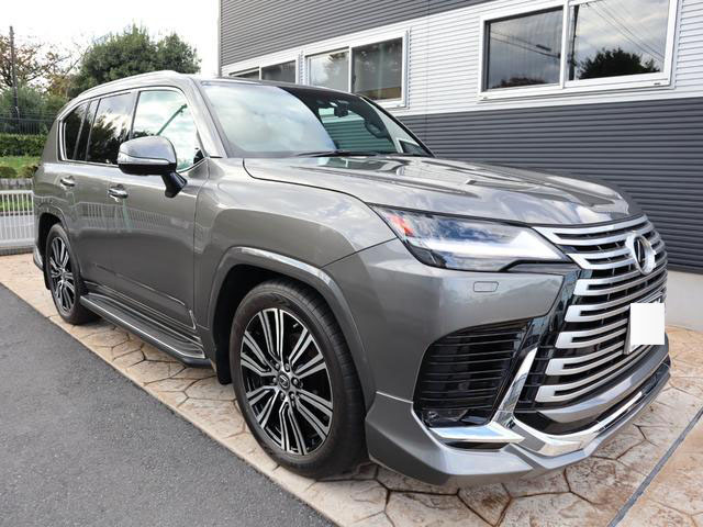 2023 LEXUS LX600