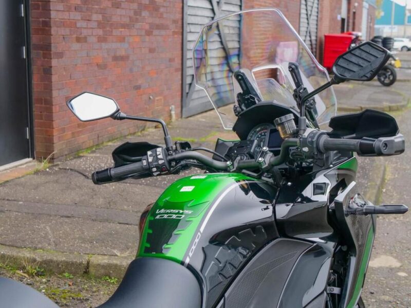 2021 Kawasaki Versys 1000 SE