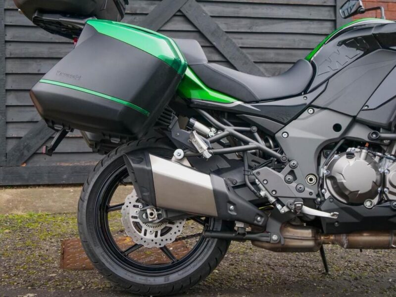 2021 Kawasaki Versys 1000 SE