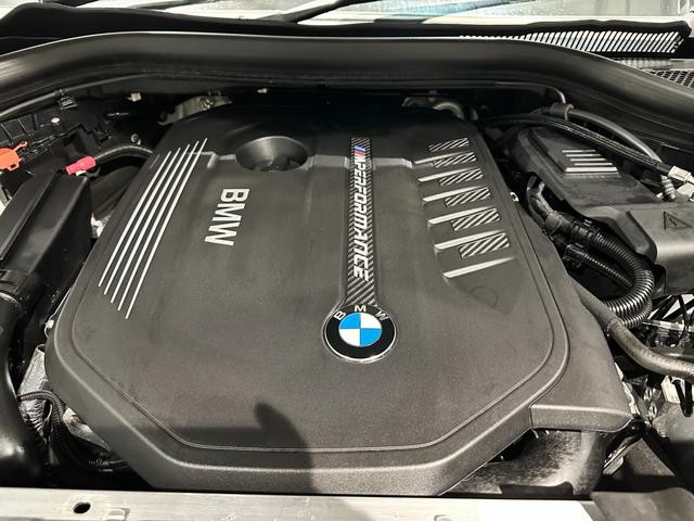 2019 BMW X4 M40i