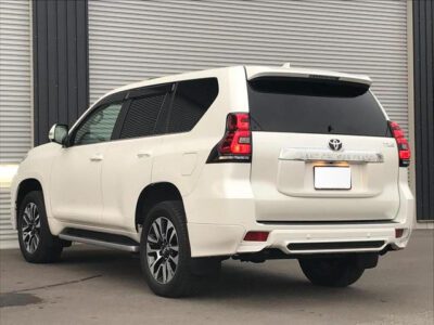 2022 Toyota Land Cruiser Prado TZ-G - GDJ151W