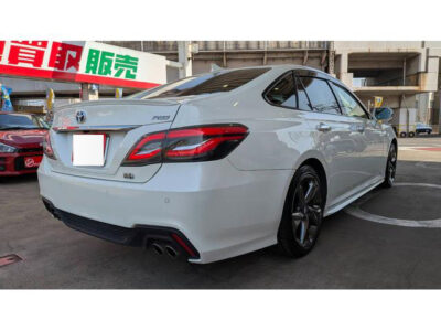2018 Toyota Crown 3.5L Hybrid RS Advance