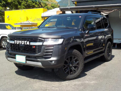 2023 Toyota Land Cruiser GR Sport - FJA300W