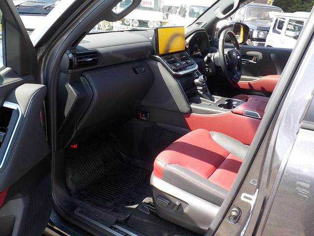 2023 Toyota Land Cruiser GR Sport - FJA300W