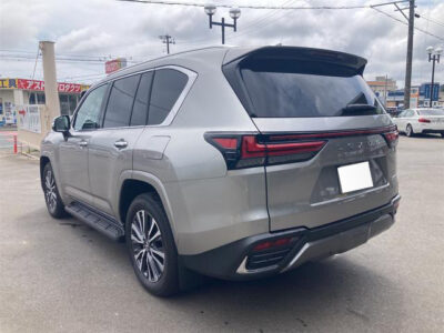 2024 Lexus LX600
