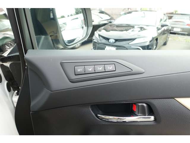2018 TOYOTA VELLFIRE 3.5 V6 Executive Lounge