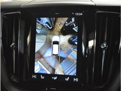 2018/11 VOLVO XC60 T6 AWD R-DESIGN