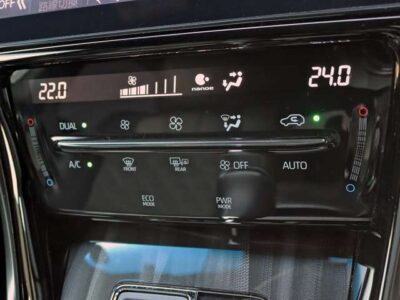 2018 Toyota Harrier Premium ZSU65 - 4WD