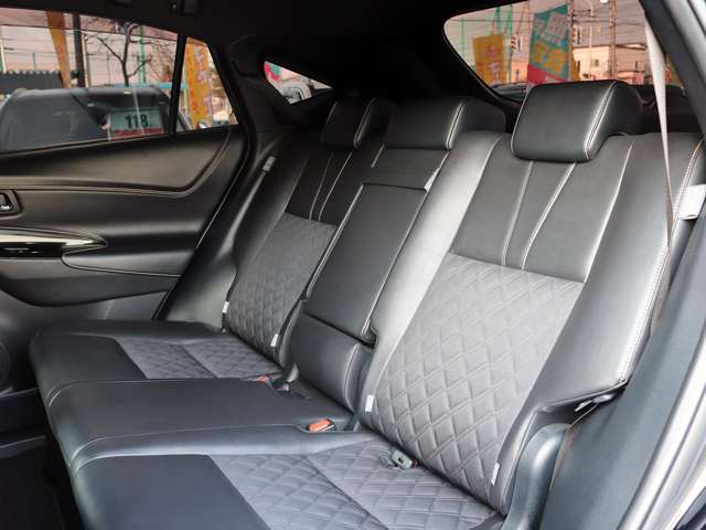 2018 Toyota Harrier Premium ZSU65 - 4WD