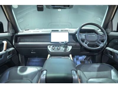 2022 Land Rover Defender 110X-Dynamic SE D300