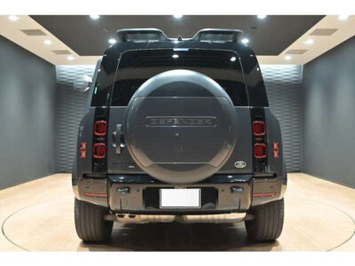 2022 Land Rover Defender 110X-Dynamic SE D300