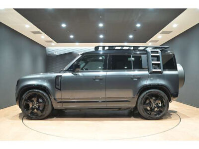 2022 Land Rover Defender 110X-Dynamic SE D300