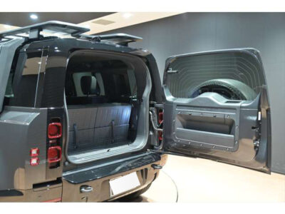2022 Land Rover Defender 110X-Dynamic SE D300