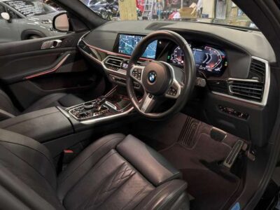 2022 BMW X7 M50i