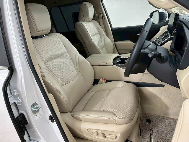 2023 Toyota Land Cruiser ZX - VJA300W
