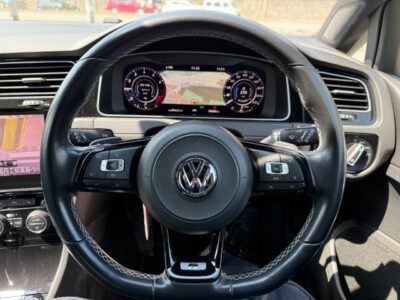 2019 Volkswagen Golf R Variant
