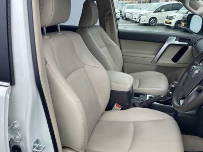 2018 Toyota Land Cruiser Prado TX-L - GDJ150
