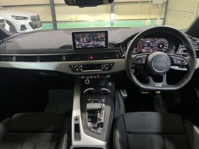 2019 AUDI A4 40TFSI AVANT S-LINE
