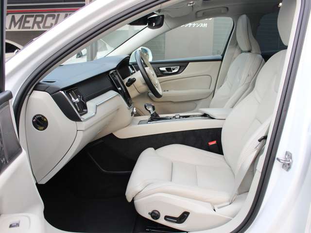 2019 VOLVO S60 T5 Inscription