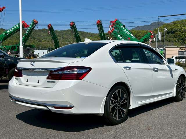 2018 Honda Accord Hybrid EX