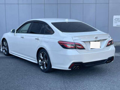 2018 Toyota Crown RS
