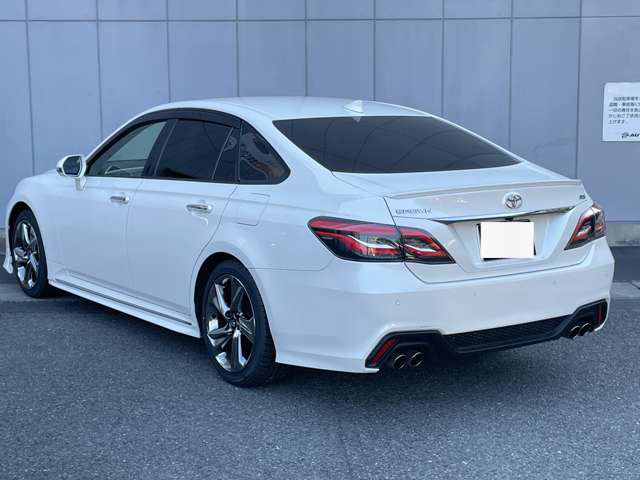 2018 Toyota Crown RS